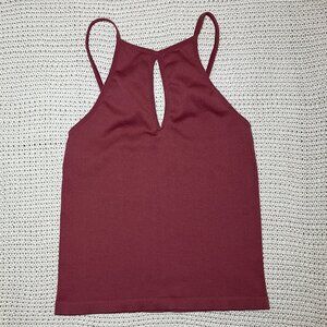 Dynamic‎ Seamless Apparel Ribbed Halter Keyhole Cutout Tank Top Mauve Women’s OS